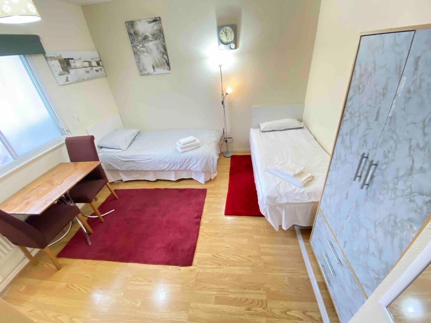 Single Room - Kings Cross, Female Only,, Guest Rooms London Exteriör bild